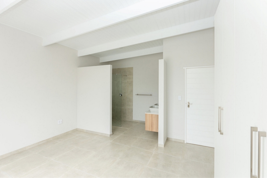 3 Bedroom Property for Sale in Brittania Beach Estate Western Cape